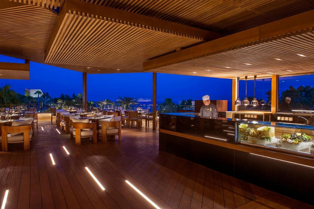 Four Seasons Hotel Agios Tychonas Exterior foto The Deck