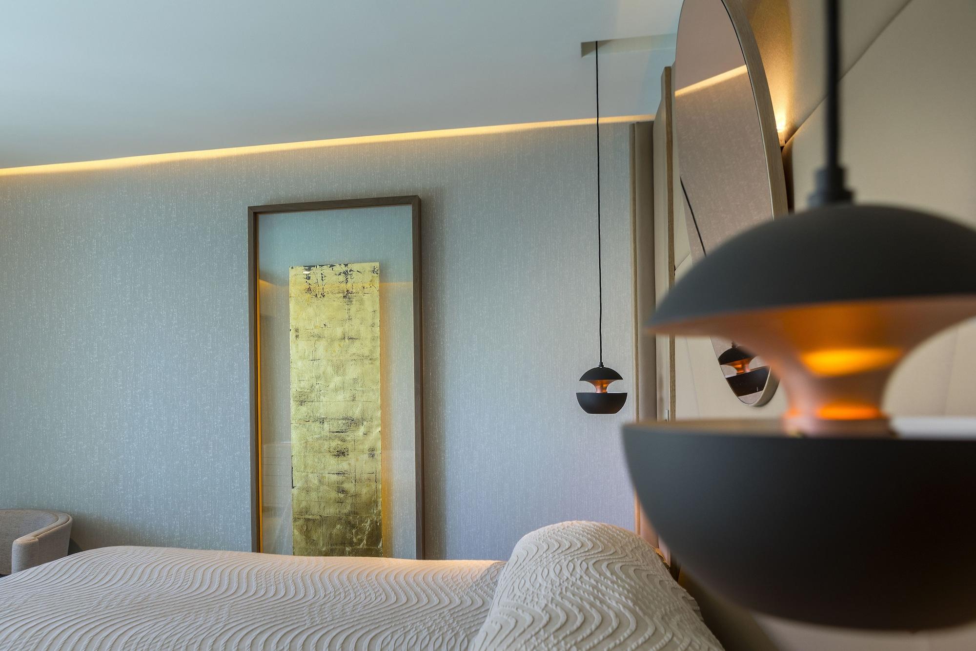 Four Seasons Hotel Agios Tychonas Exterior foto A bedroom at the hotel